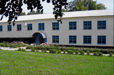Здание Башкатовской средней школы